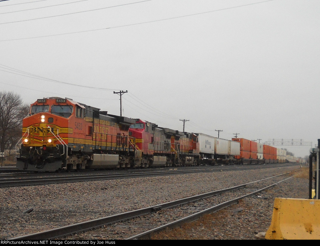 BNSF 5453 West